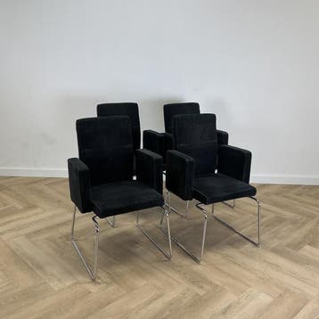 Design set van 4 stuks Pub & Club by Bulo vergaderstoelen,