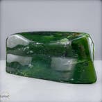 Zeer zeldzame natuurlijke nefrietjade Crystal-Freeform,