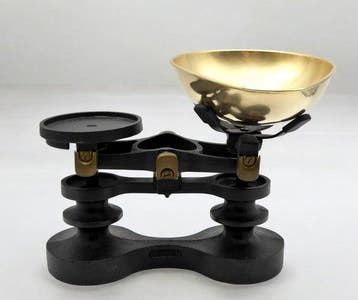 Victor, Cast Ware LTD - Robert Welch (1929-2000) - Balans of, Antiek en Kunst