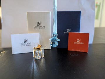 Statue, Swarovski cadeau en speen blauw - 2.5 cm - Cristal