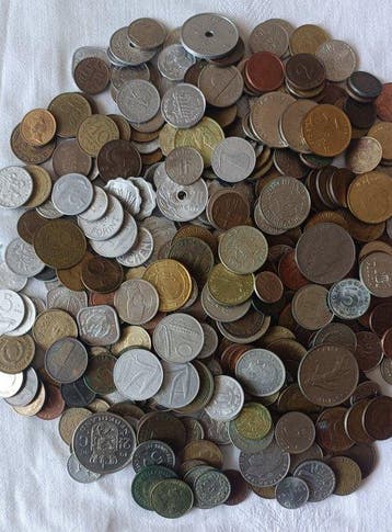 Wereld. Vintage Coins from around the World (Zonder