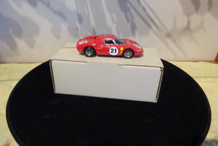 Automany 1:43 - Modelauto - Ferrari 250 LM, Hobby & Loisirs créatifs, Voitures miniatures | 1:5 à 1:12