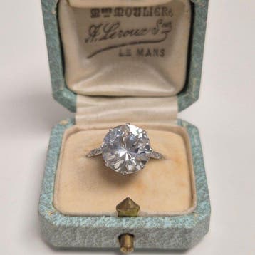 Zonder minimumprijs - Ring Platina - 6.65ct. tw. Saffier -, Nieuw