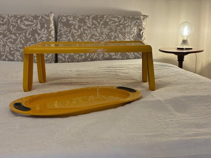 Biesse - Pino Spagnolo - Dienblad voor op bed - ABS - Set, Antiek en Kunst, Kunst | Designobjecten