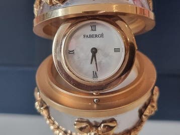 Fabergé ei - Verguld, Metaal