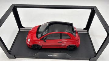 Solido 1:18 - Modelauto - Fiat F595 Abarth Streetfighters