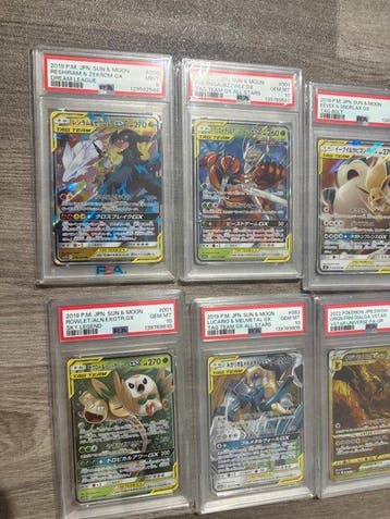 Pokémon - 10 Graded card Foil, Full art - PSA 10 - Sun &, Hobby en Vrije tijd, Verzamelkaartspellen | Pokémon, Nieuw