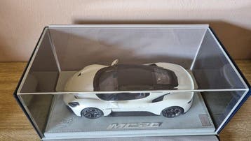 BBR 1:18 - Modelauto - Maserati MC20