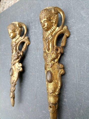 Decoratief ornament (2) - Frankrijk - putti engeltjes