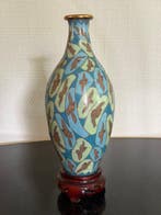 Vase cloisonné Art déco avec décor doiseaux – Chine –, Antiek en Kunst