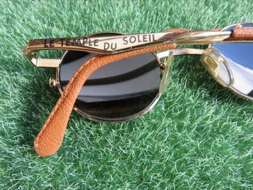 Tintin - 2 Tintin-zonnebrillen met gouden leerbekleding -, Nieuw