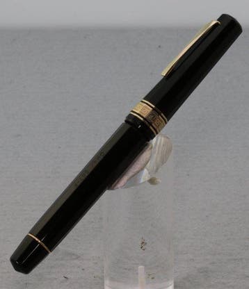 Omas - extra paragon 557-F - Stylo à plume, Verzamelen, Pennenverzamelingen, Nieuw