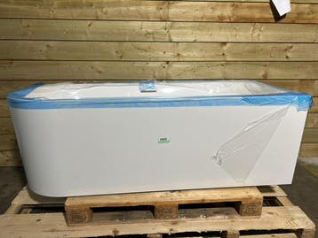 Veiling - Villeroy&Boch half vrijstaand bad 180x80cm Loop&fr, Gebruikt