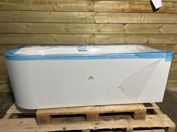 Veiling - Villeroy&Boch half vrijstaand bad 180x80cm Loop&fr, Bricolage & Construction, Sanitaire