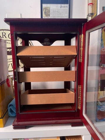 Zonder minimumprijs - Humidor - Cedar, Verzamelen, Nieuw
