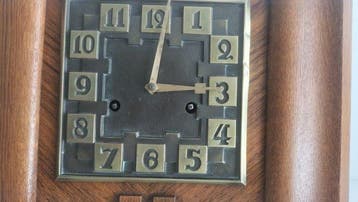Amsterdamse School klok - Art Deco rood eiken- messing-
