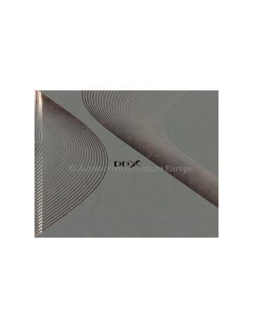 2020 ASTON MARTIN DBX HARDCOVER BROCHURE ENGELS, Nieuw