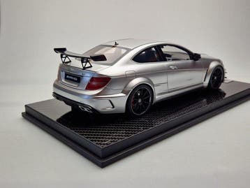 Memory lines 1:18 - Voiture miniature - Mercedes Benz C63, Hobby en Vrije tijd, Nieuw