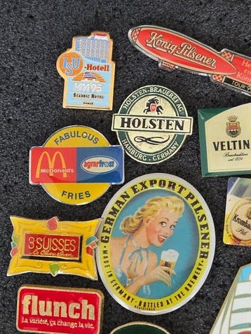 Verschiedene Pins - Speelgoed - 1980-1990 - Duitsland