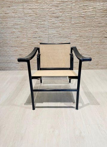 Cassina - Le Corbusier, Charlotte Perriand - Chaise - LC1 -