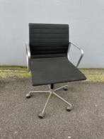 ICF - Charles Eames - Bureaustoel - EA117 - Aluminium -, Antiek en Kunst