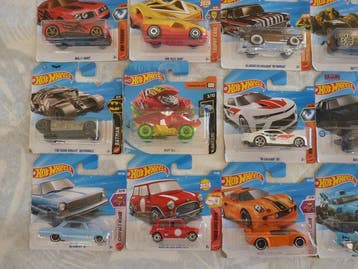 Themacollectie - 30 Hot Wheels speelgoedautos - Hot Wheels
