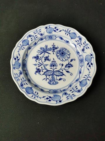 Meissen - Cipolla blu - 6 Piatti da dolce - D.22cm - 3.Wahl
