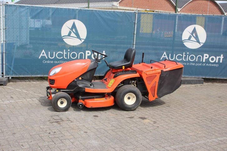 Veiling: Zitmaaier Kubota GR1600 Diesel 8kW 2006, Jardin & Terrasse, Tondeuses autoportées, Enlèvement