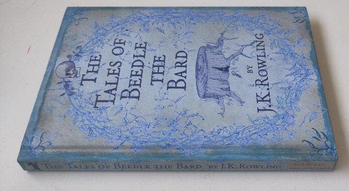 J.K. Rowling - 1st ed. 1st imp. The Tales of Beedle the Bard, Antiquités & Art, Antiquités | Livres & Manuscrits
