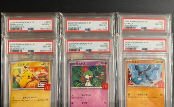 6 Graded card - Pikachu, Sprigatito McDonalds 2025 Promo, Nieuw