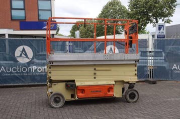 Veiling: Schaarlift JLG 3246 ES Elektrisch 11.68m 2011, Ophalen
