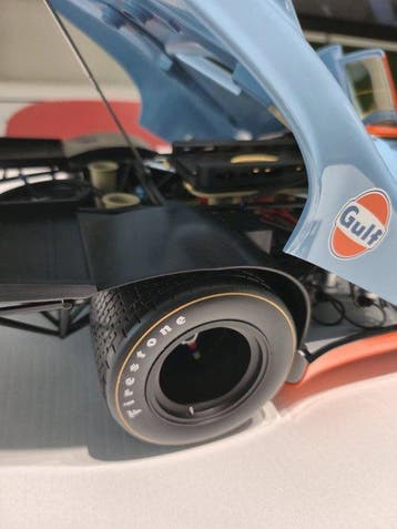 Pocher 1:8 - Voiture de course miniature - Porsche 917K Gulf