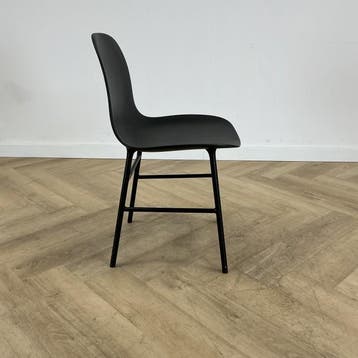 Normann Copenhagen Design stoel van Simon Legald, Huis en Inrichting, Gebruikt, Zwart, Kunststof, Eén
