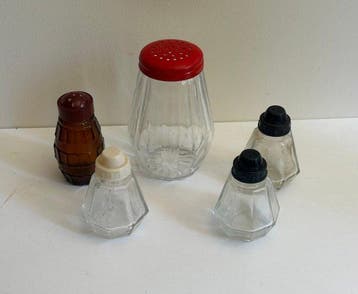 Salière et poivrière (5) - Verre