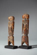 Een botbeeldhouwwerk - MOBA - Togo (Zonder minimumprijs)