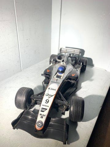 F1 Modelauto - McLaren Mercedes F1 Modelauto - 39cm, Hobby en Vrije tijd, Nieuw
