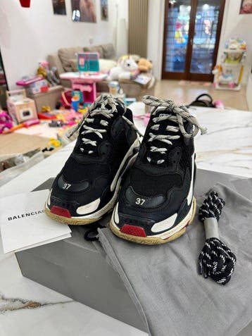 Balenciaga - Triple S - Sneakers - Maat: EU 37, Nieuw