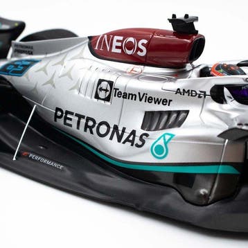 Minichamps 1:18 - Model raceauto - Mercedes-AMG Petronas, Hobby en Vrije tijd, Nieuw