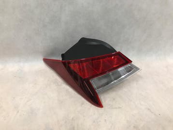 Hyundai Elantra VII 2020 achterlicht links lamp 92401AA000, Verzenden