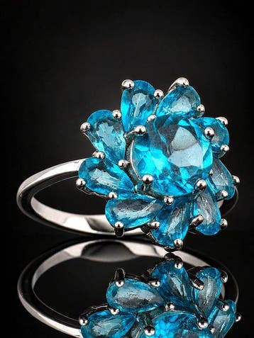 Zonder minimumprijs - Ring Paraiba Blauwe Topaas Bloemenring