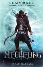 De nieuweling / Summoner / 1 9789000355983 Taran Matharu, Verzenden, Zo goed als nieuw, Taran Matharu