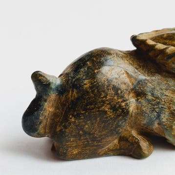 Oud-Tibetaans of Nepalees aventurijnkwarts Liegende Wilde, Antiek en Kunst