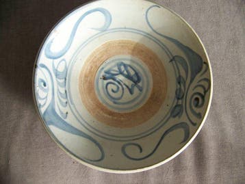 Assiette antique Ming Swatow - Faïence - Chine - Dynastie