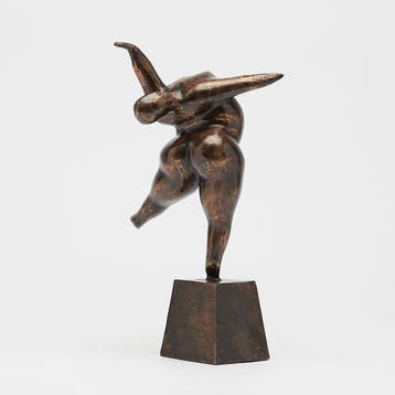 Beeld, NO RESERVE PRICE - Voluptuous Balancing Backbend Lady, Antiek en Kunst
