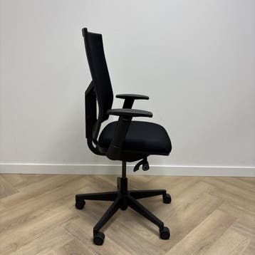 Opnieuw gestoffeerd ergonomische bureaustoel met gaasrug,, Bureaustoel