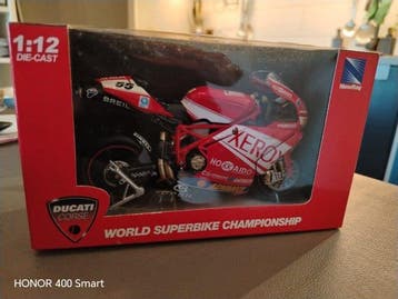 New Ray 1:12 - Model motorfiets (3) - Yamaha YZR-M1/Yamaha, Nieuw
