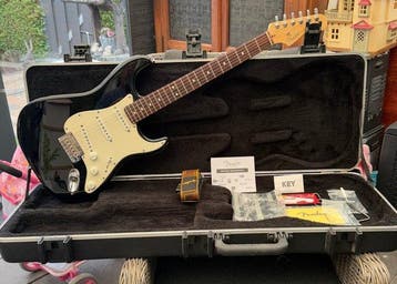 Fender - Stratocaster American Standard - - Elektrische