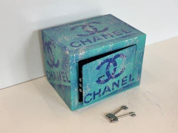 Rob VanMore - Chanel Vault