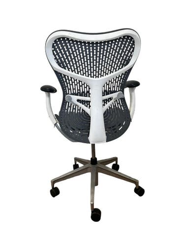 Herman Miller Mirra 2 Grey White - Tot wel 50% Goedkoper, Verzenden, Wit, Zo goed als nieuw, Bureaustoel