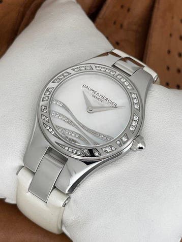 Baume & Mercier - Linea Mother of Pearl Diamond Dial -, Nieuw